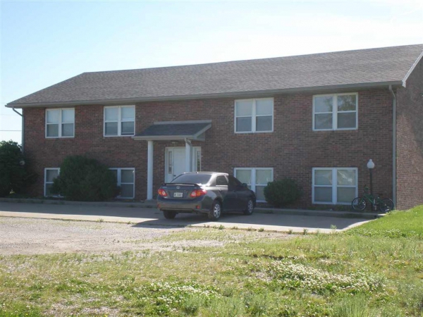 151 E SR 68, 151 E SR 68, Haubstadt, IN 47639
