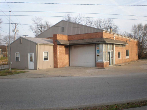 200 S. McCreary Street, 200 S McCreary St, Fort Branch, IN 47648