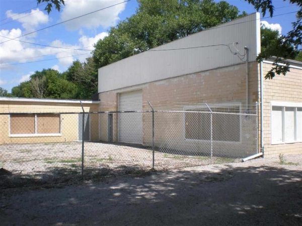907 E Ohio St., 907 E Ohio Street, Princeton, IN 47670