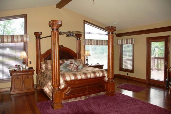 Deer Creek Lodge, 9111 State Route 132, Henderson, KY 42455