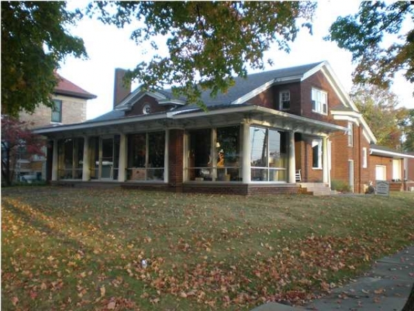 404 W. Broadway ST., 404 W. Broadway ST., Princeton, IN 47670