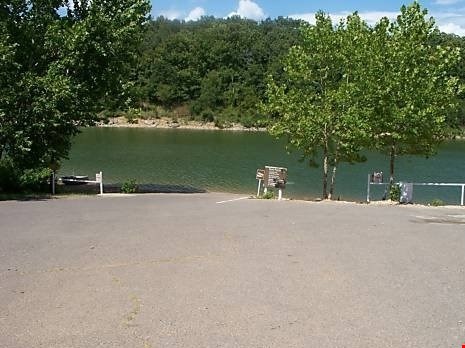 Online Only Auction Of 10 Lots In Lake Tenkiller Harbor For Sale On W Carlile Dr And W Rocky Rd Realnex Com