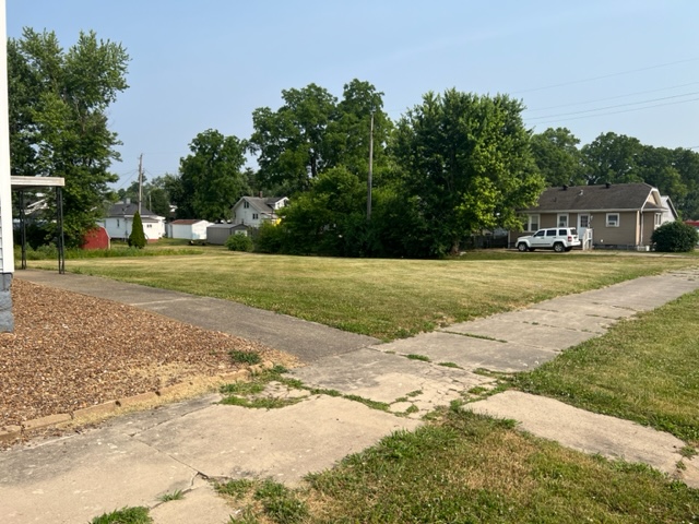 412-430 N Prince St, 412 North Prince Street, Princeton, IN 47670