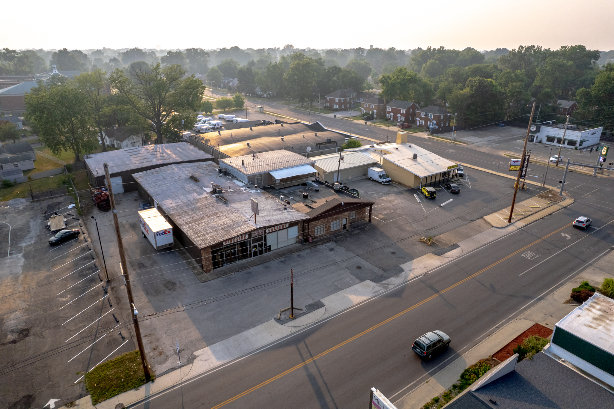 1017 S Weinbach Ave