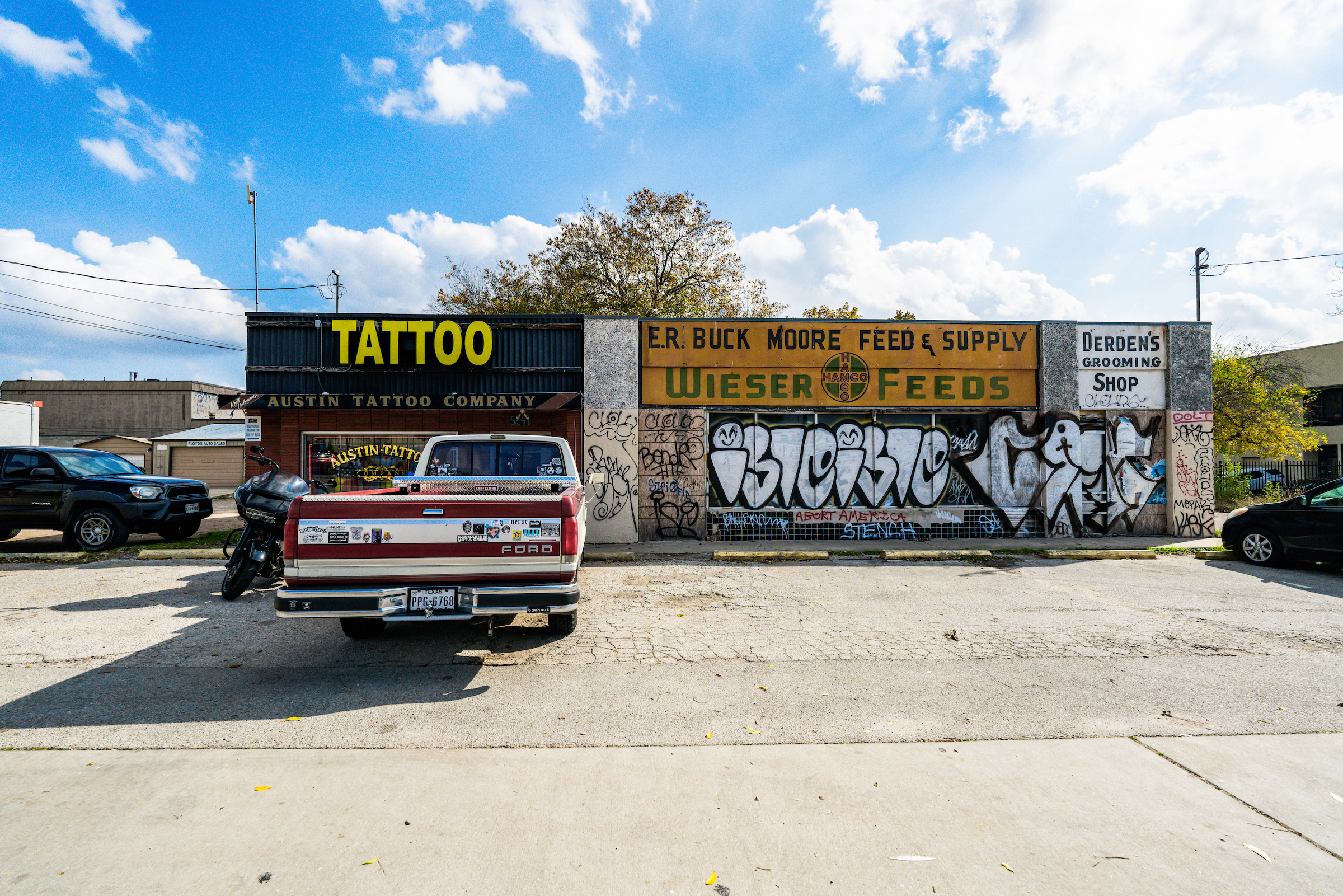 5237-5241 N Lamar Blvd 