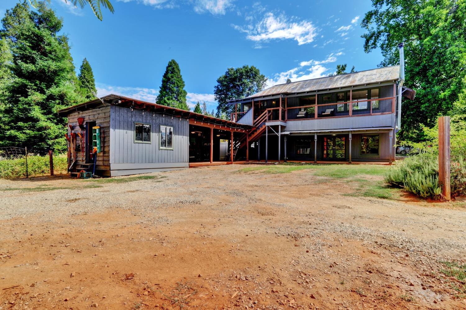 Land-Hospitality in Camptonville
