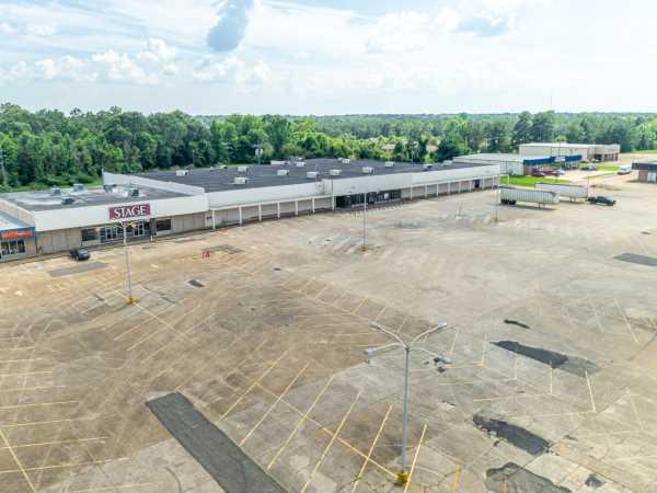 Shopping Center Redevelopment for Lease