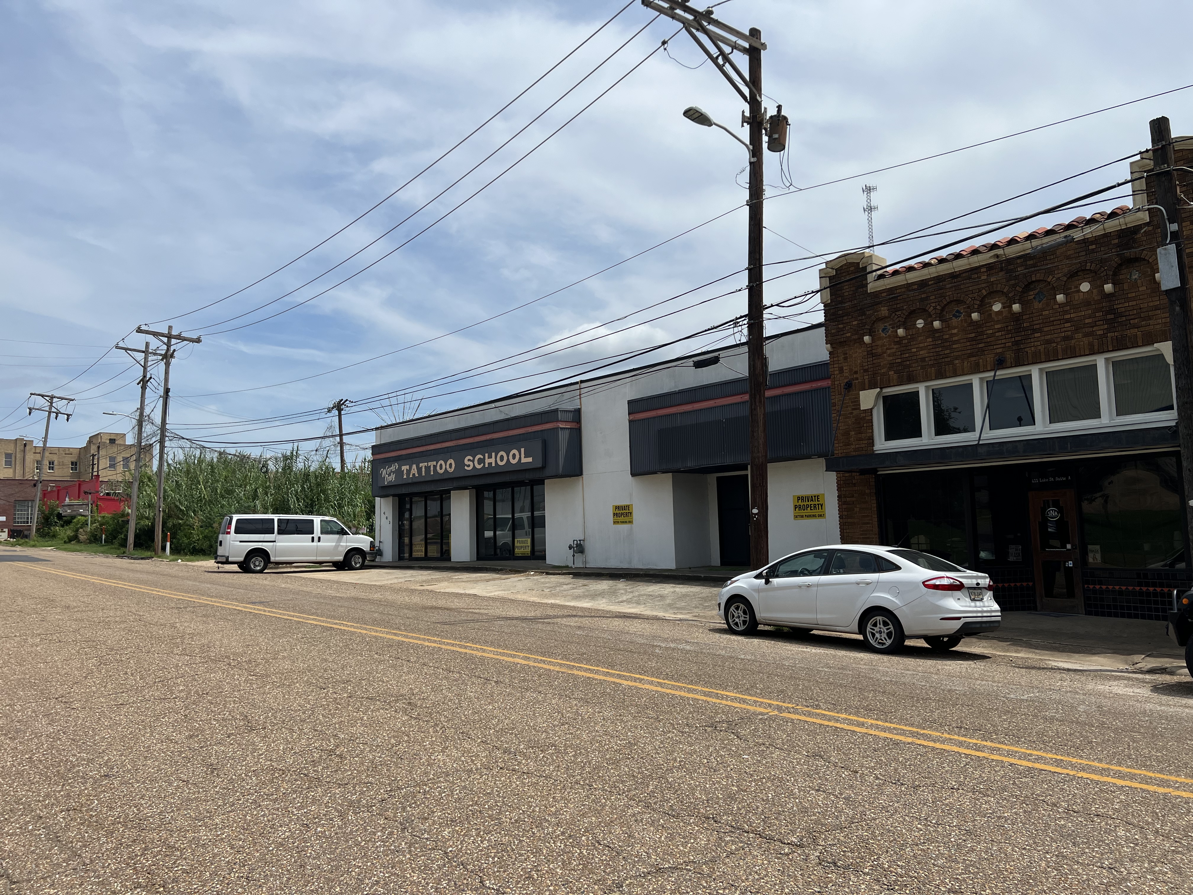 CBD Mixed-Use Retail/Office/Warehouse
