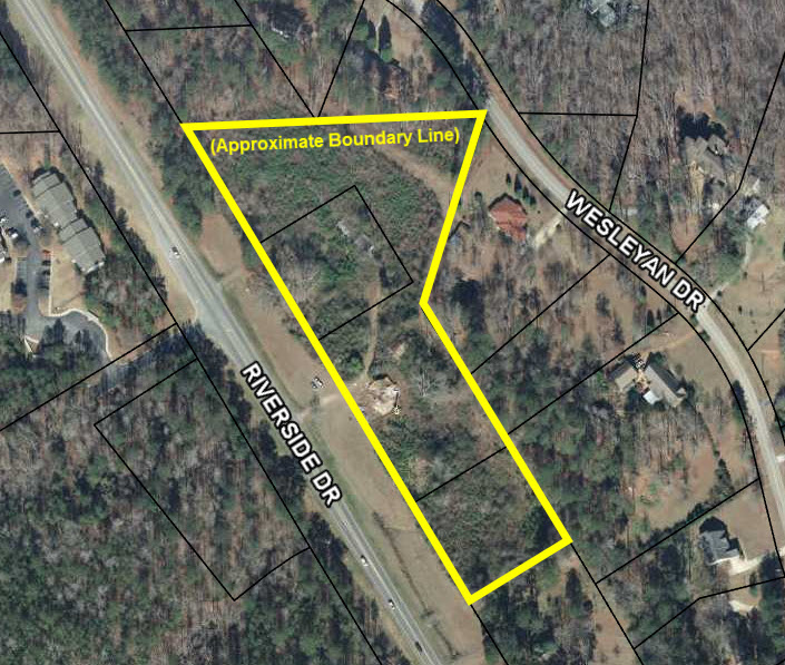 North Macon Acreage: 5519-5577 Riverside Drive