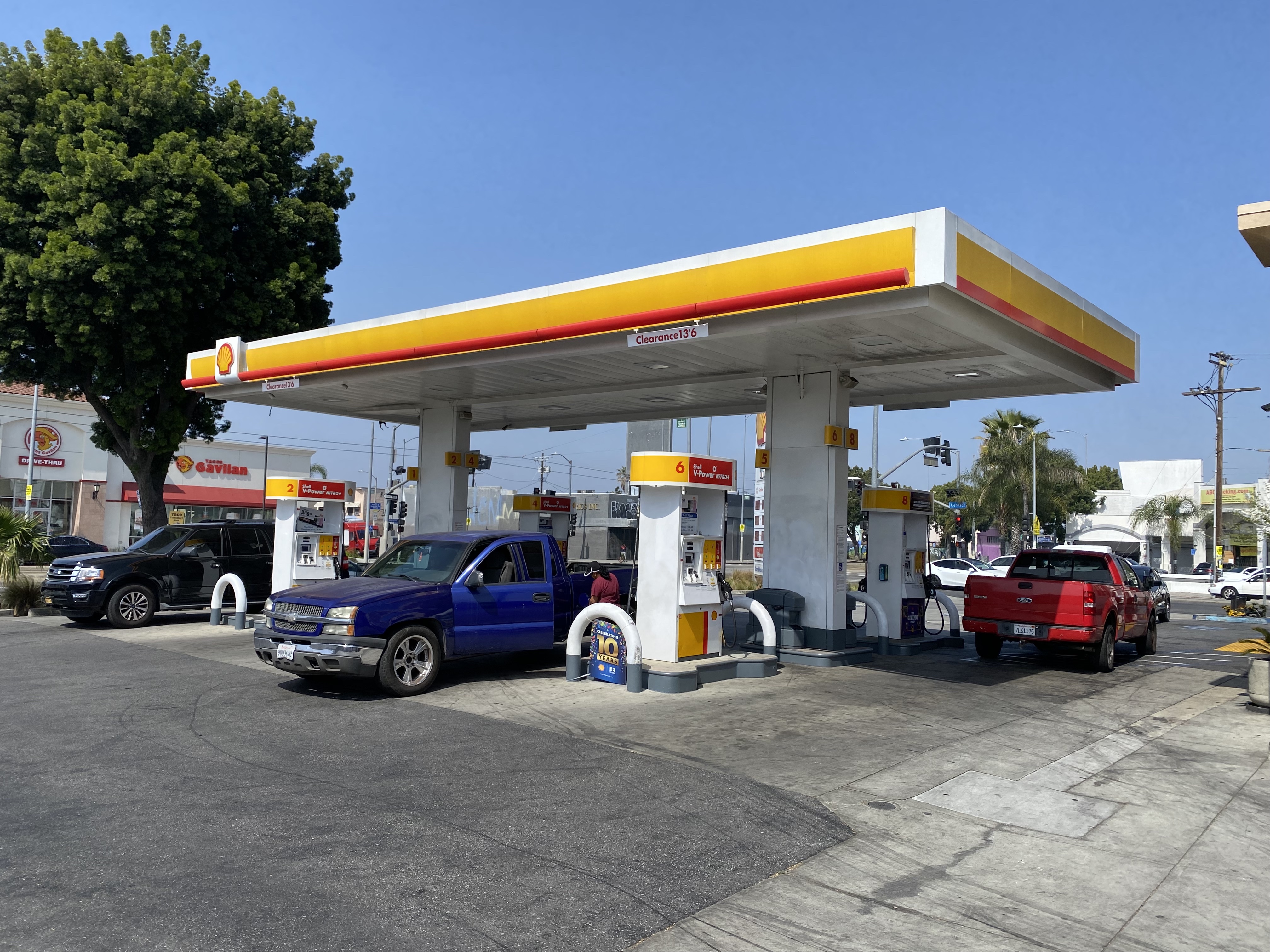 1317 E Washington Blvd
