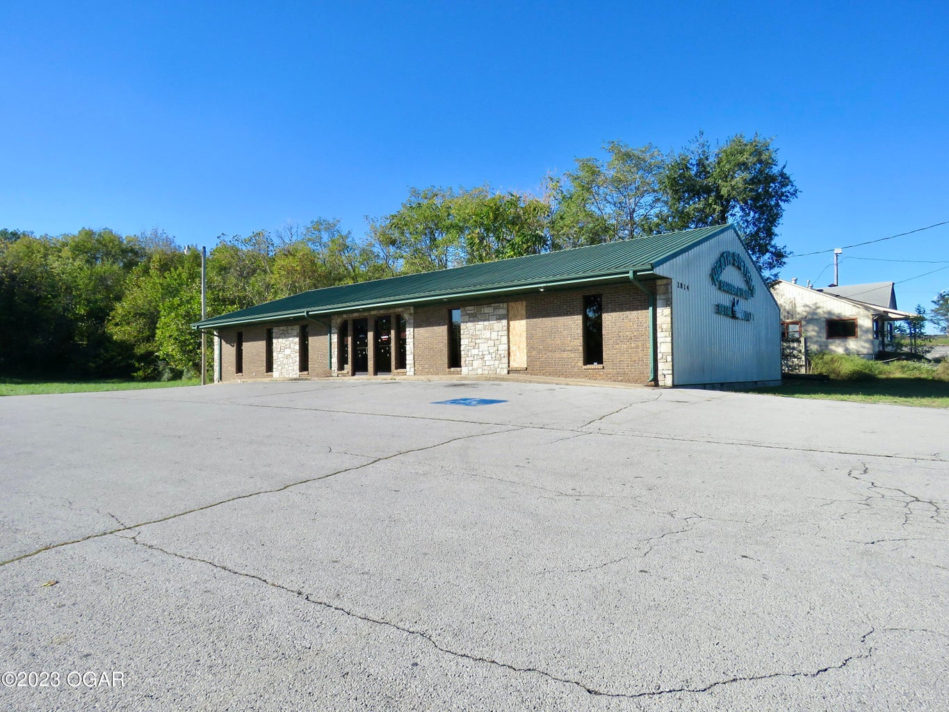 2814 E 7th St, Joplin