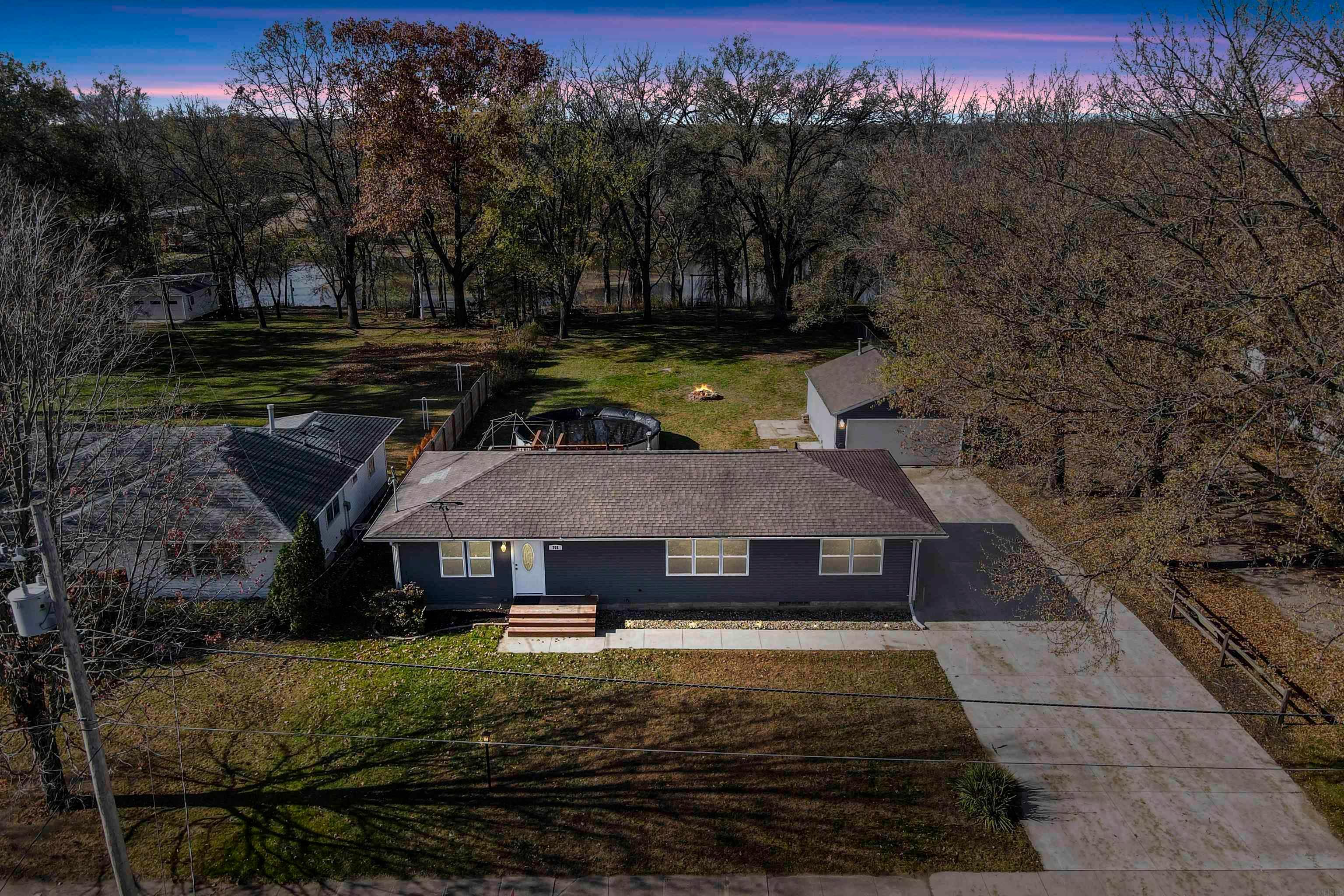 Farm/Ranch in Janesville