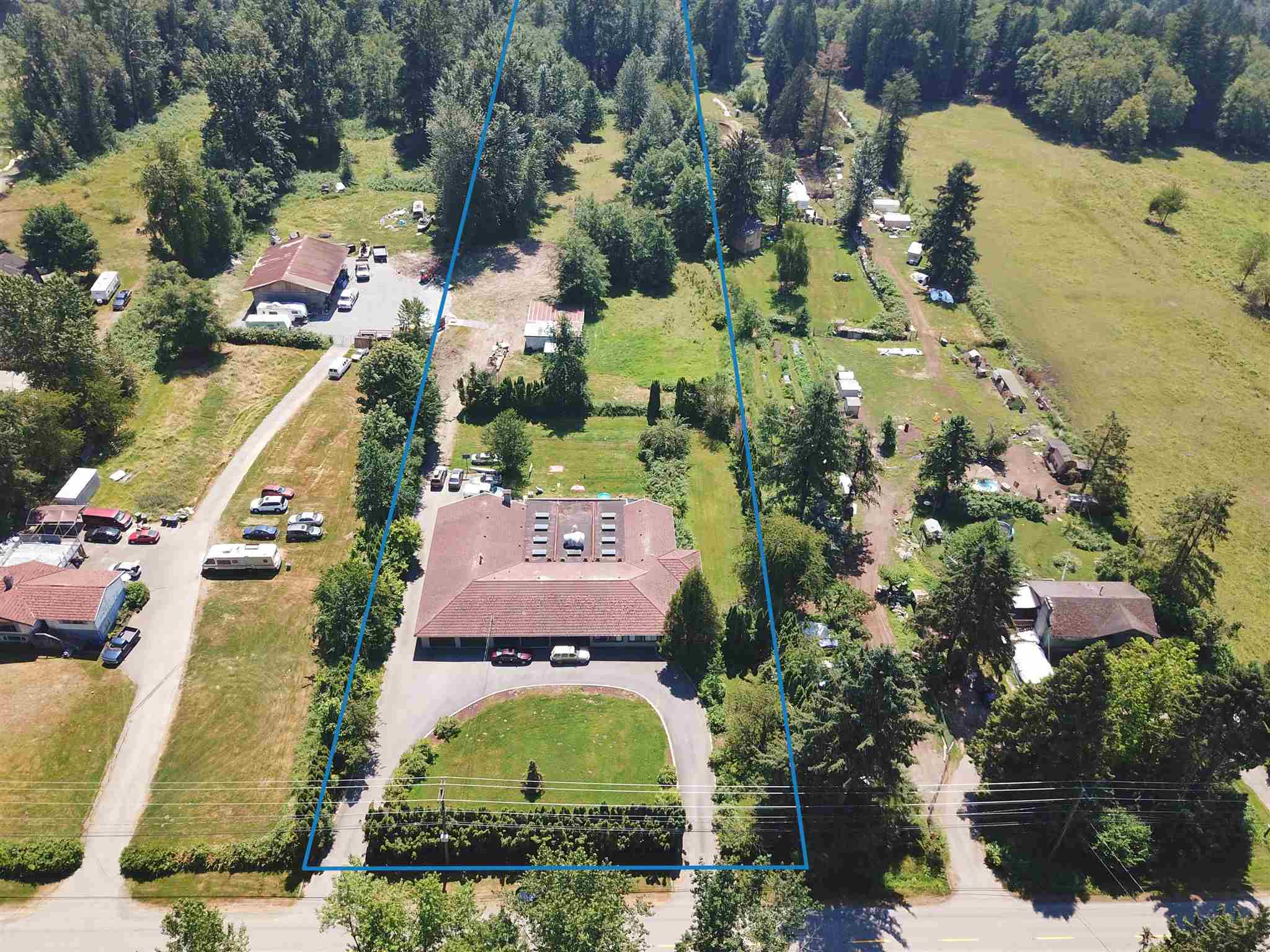 18148 92 Ave, Surrey