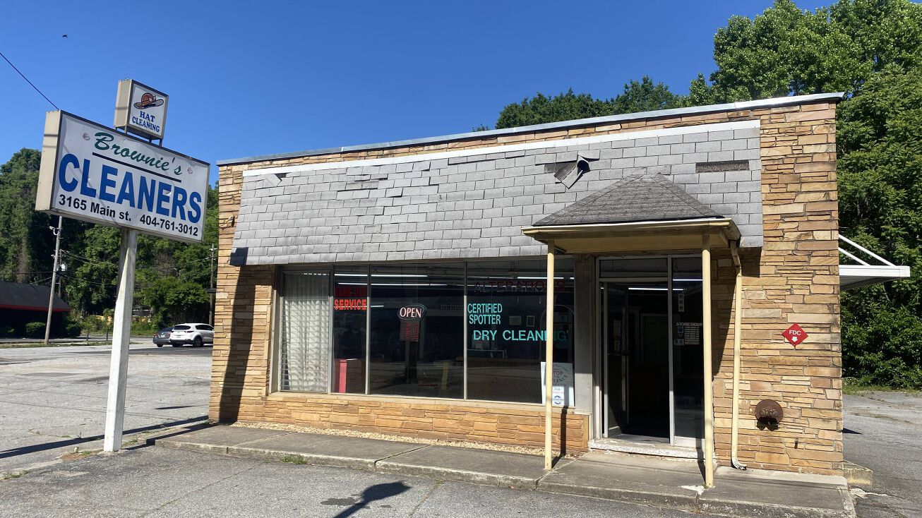 Large Free Standing Retail Building
