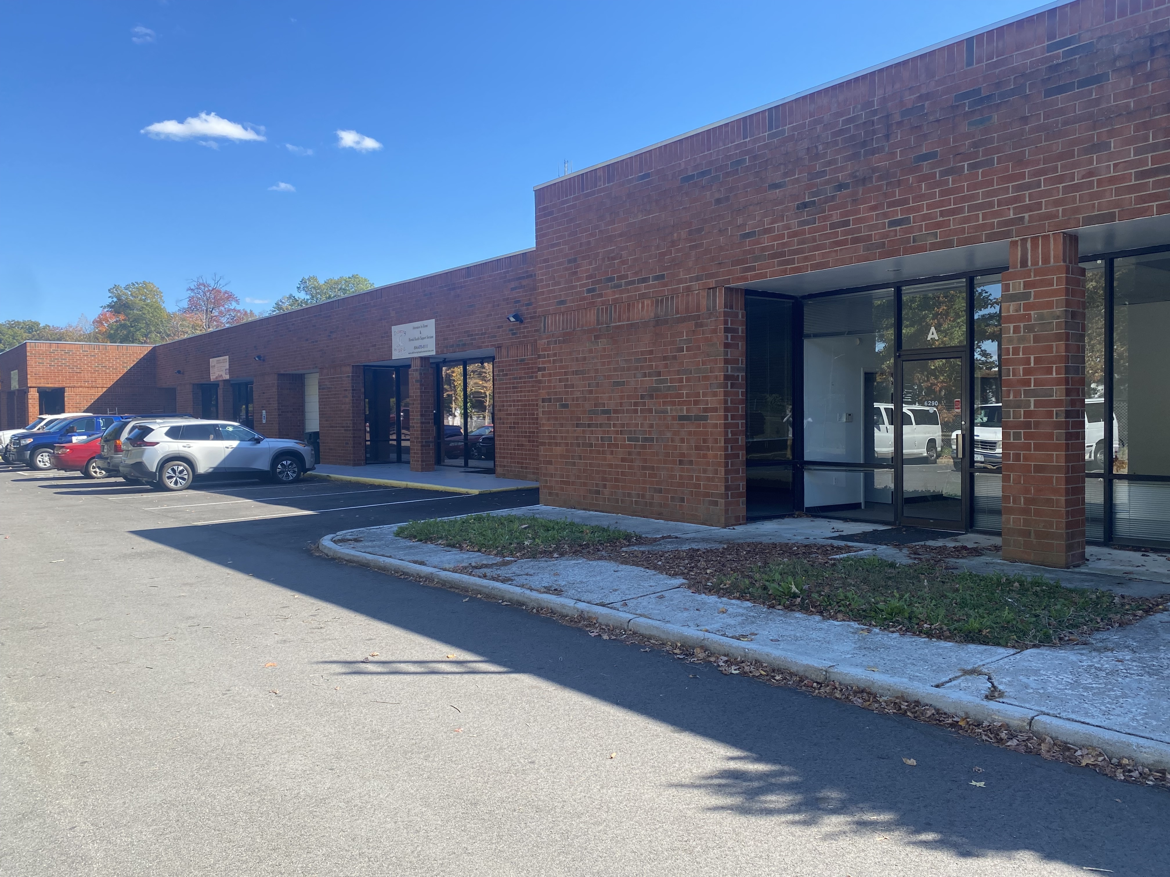 6290 Old Warwick Road