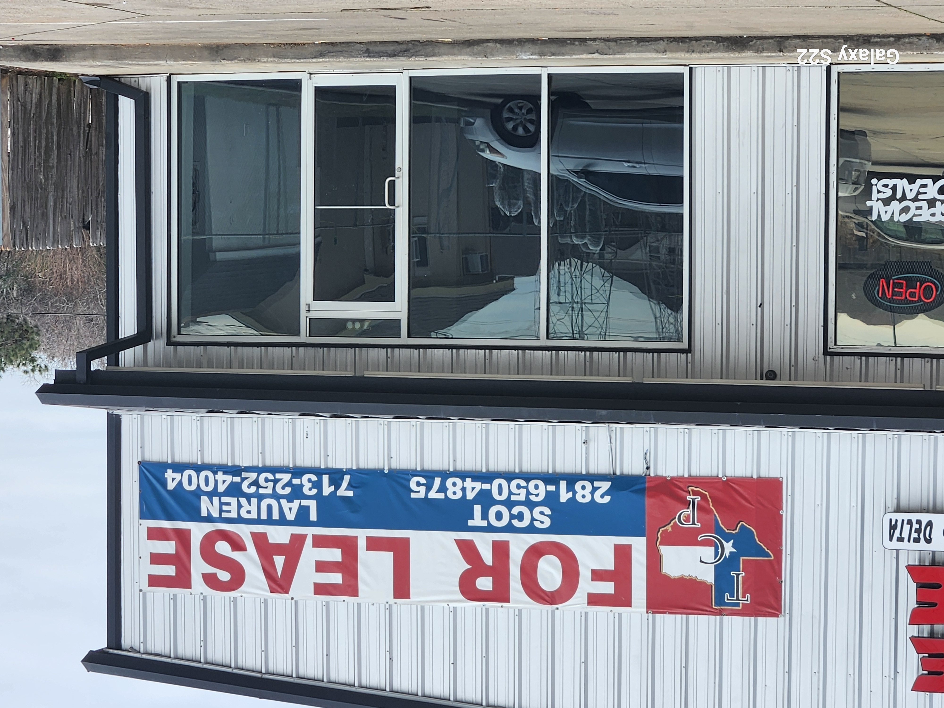 LEASE - BACLIFF 2 RETAIL SUITES SH 146