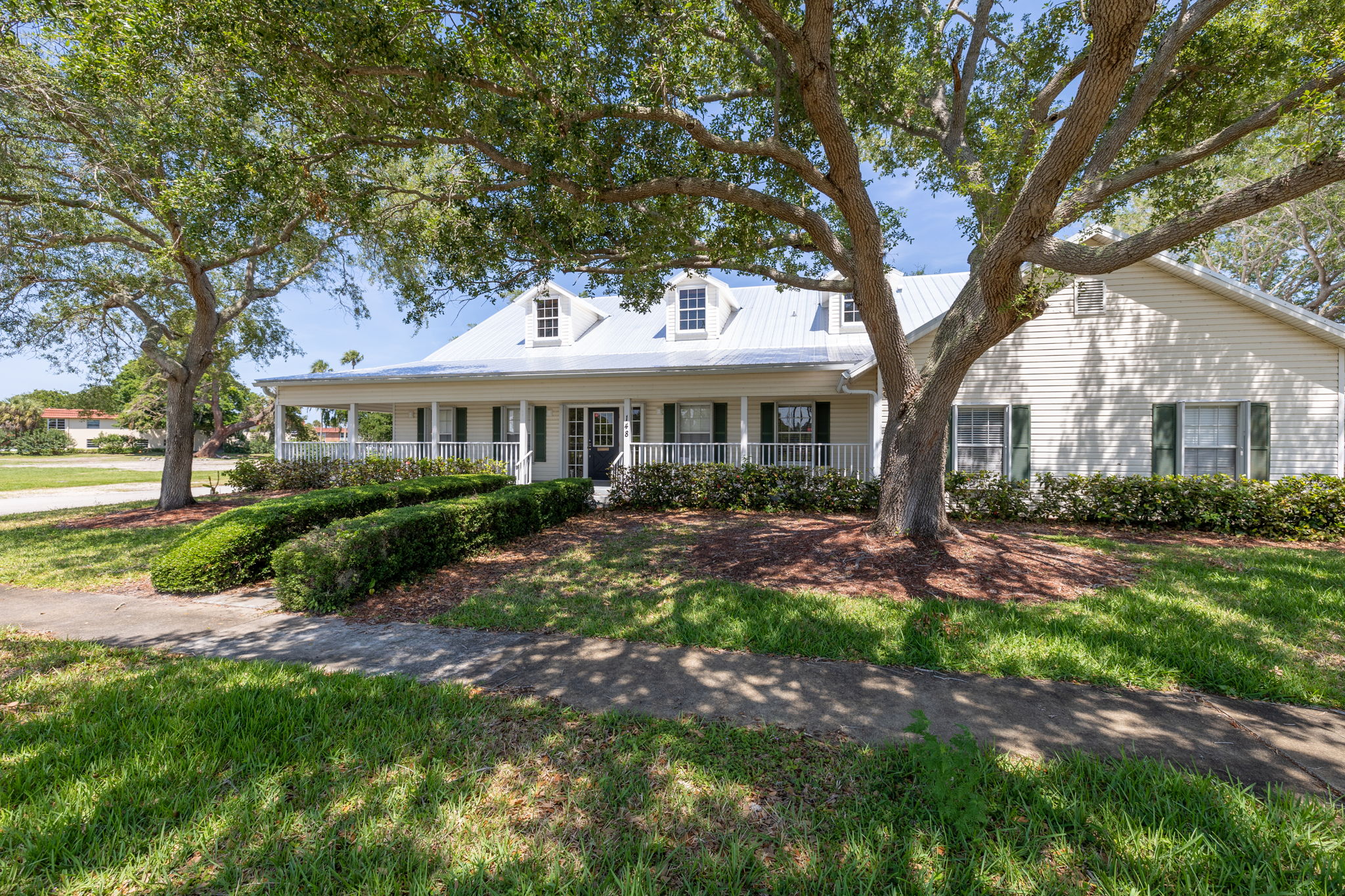 148 Vista Royale Square