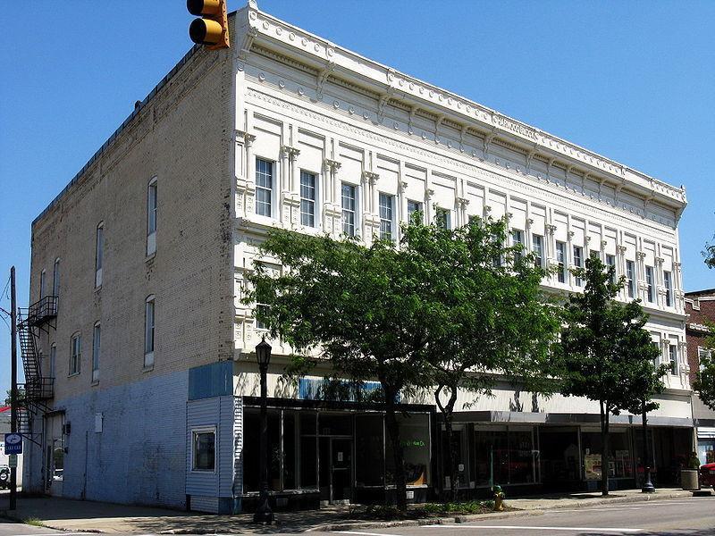 256 Main St