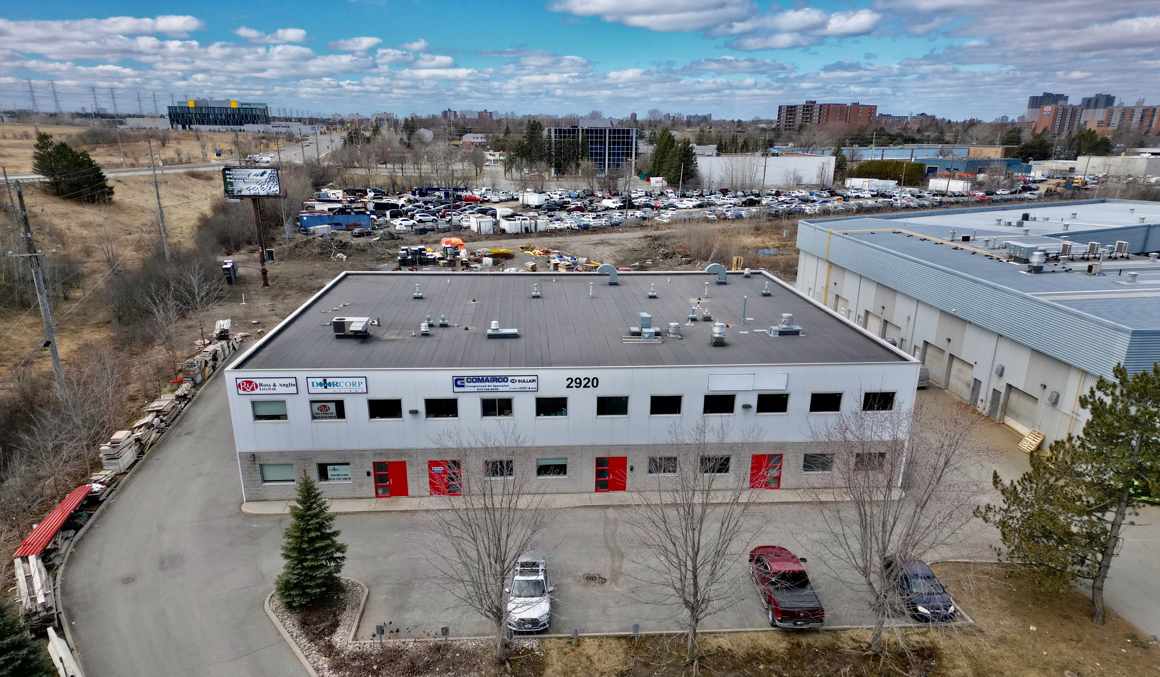 SOLD: SMALL-BAY INDUSTRIAL