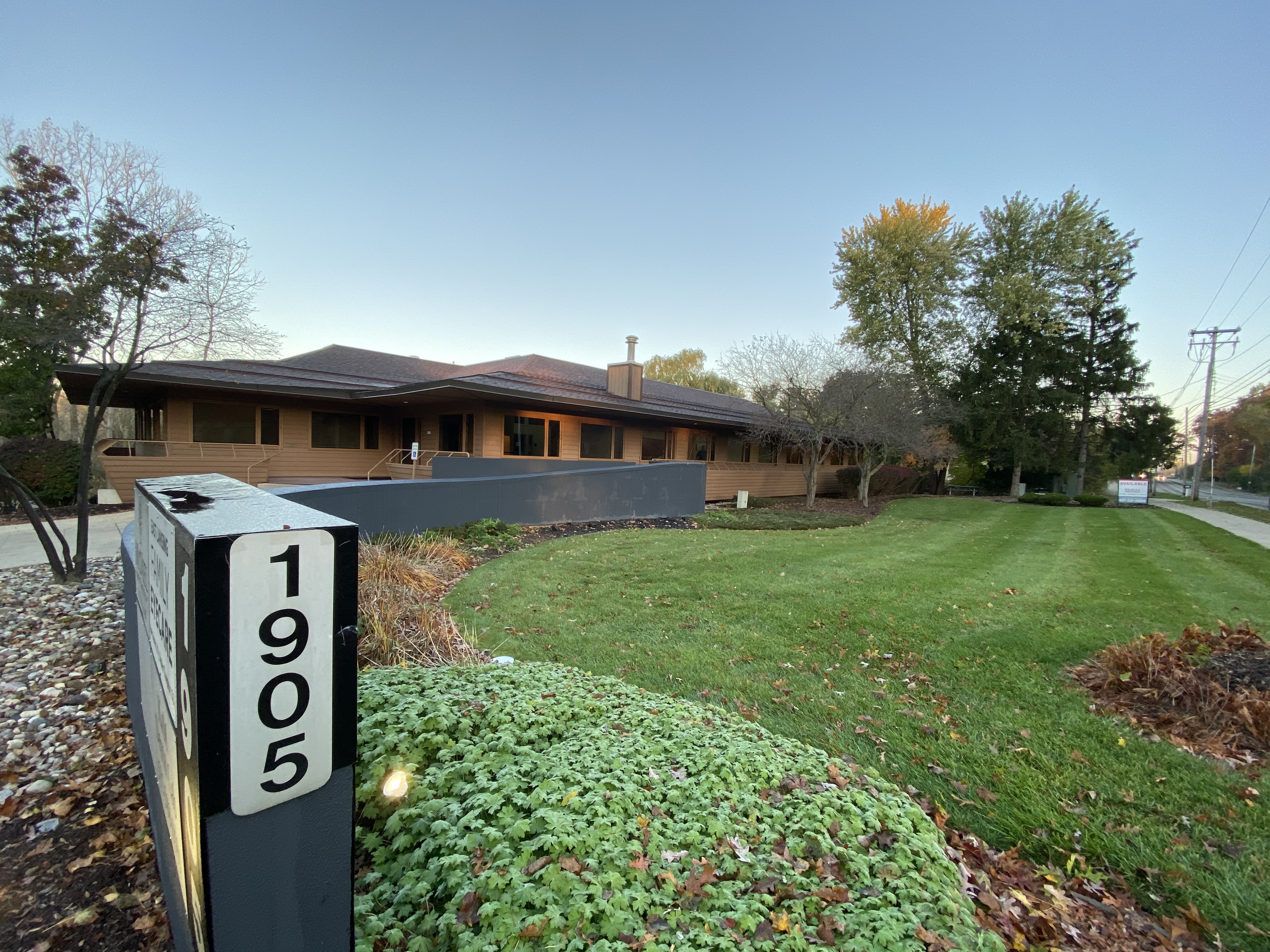 1905 Abbot East Lansing, 1905 Abbot Road, East Lansing, MI 48823