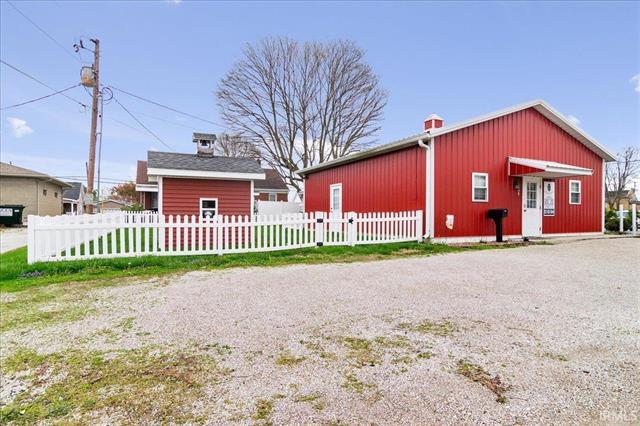 102 N Elm St, 102 North Elm Street, Fort Branch, IN 47648