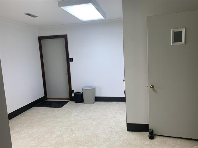 203 W State Road 68, 203 Indiana 68, Haubstadt, IN 47639