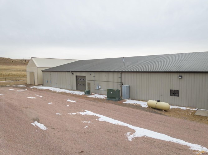 Large warehouse with offices - Hot Springs, SD, 27592 Highway 79, Hot Springs, SD 57747