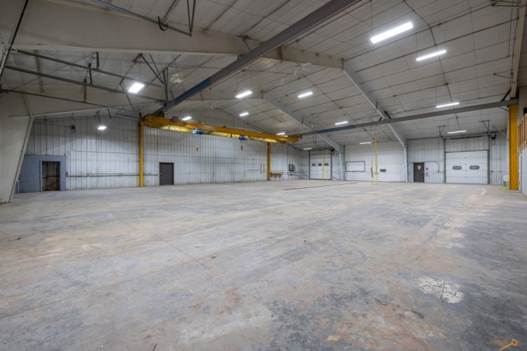 Large warehouse with offices - Hot Springs, SD, 27592 Highway 79, Hot Springs, SD 57747