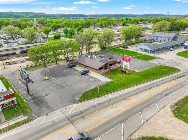 Hungry House Cafe, 531 N Marquette Rd, Prairie Du Chien, WI 53821
