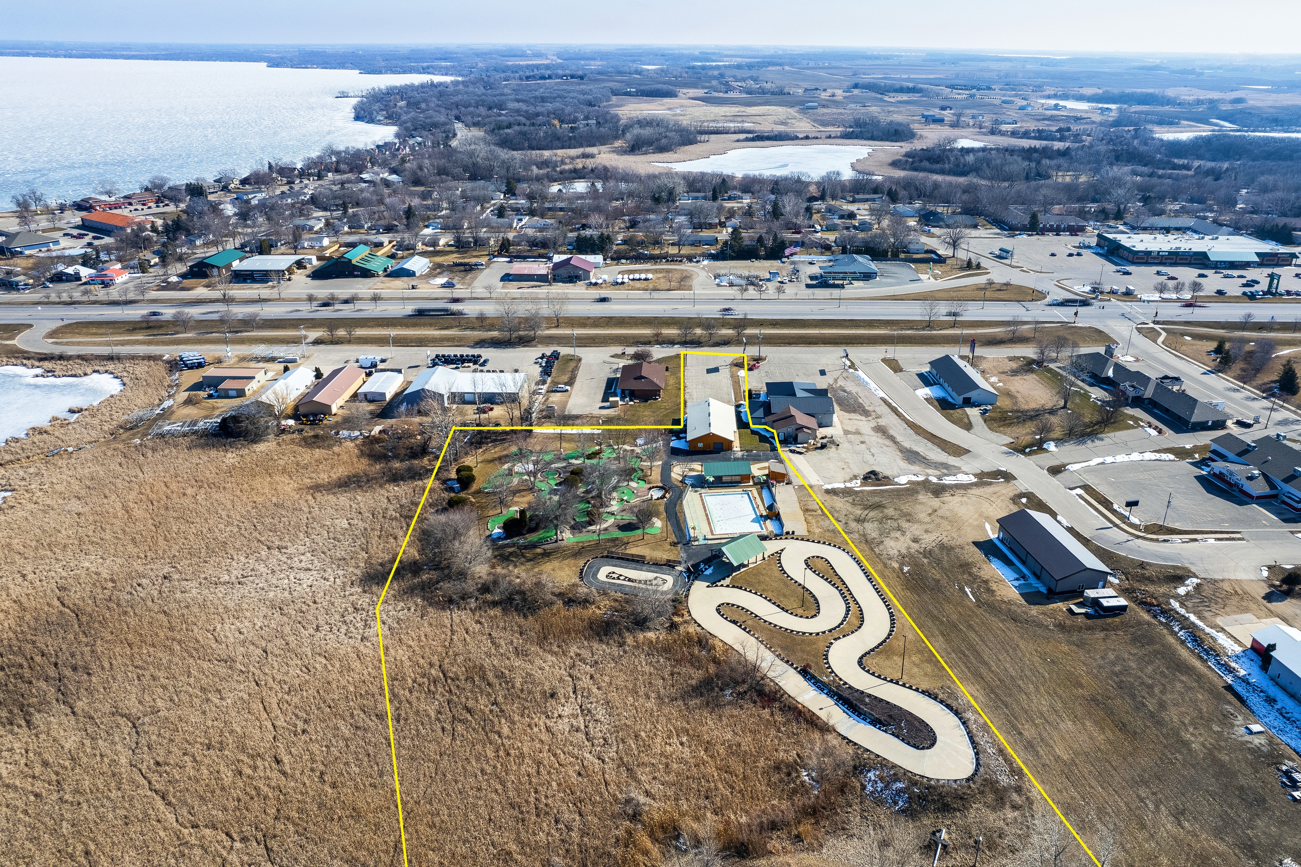 Big Kahuna Fun Park, 190 Progress Way, Spicer, MN 56288