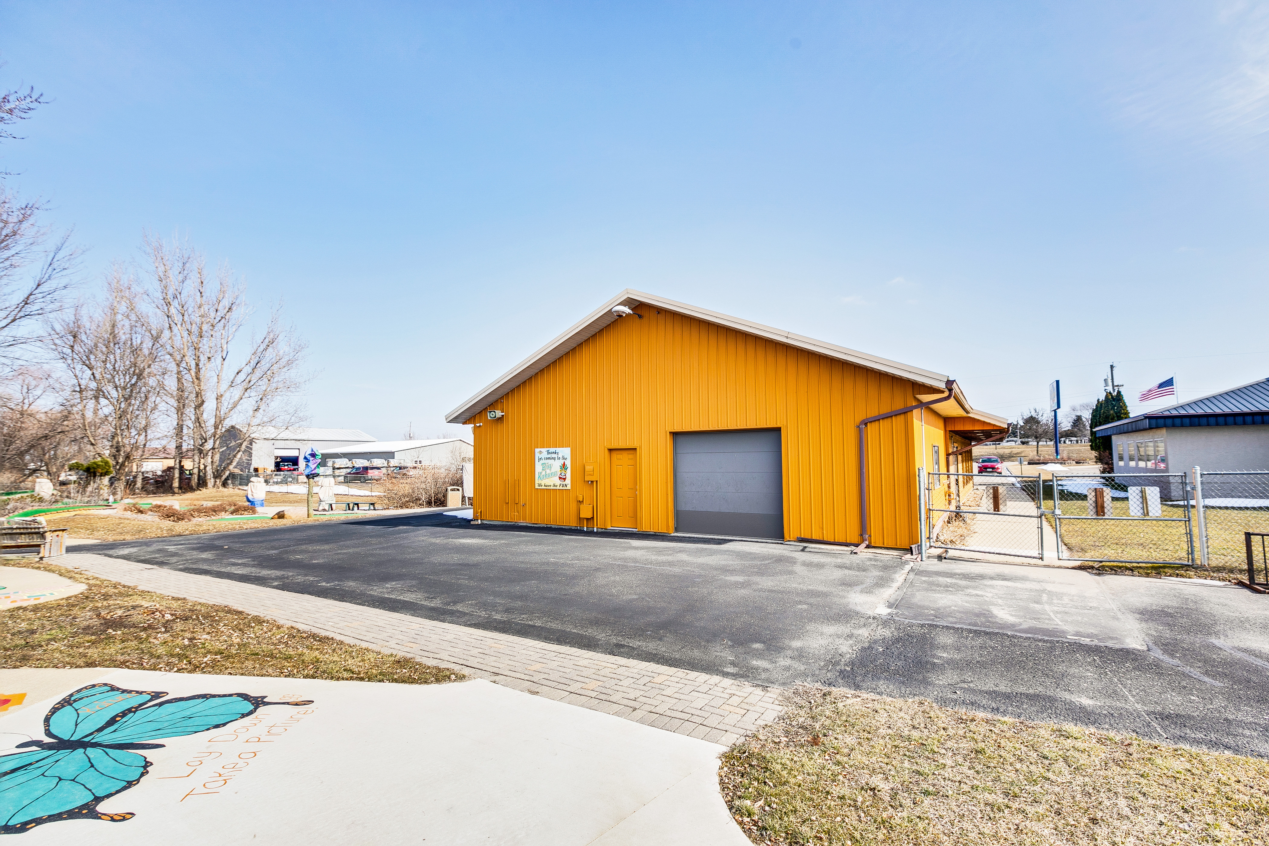 Big Kahuna Fun Park, 190 Progress Way, Spicer, MN 56288
