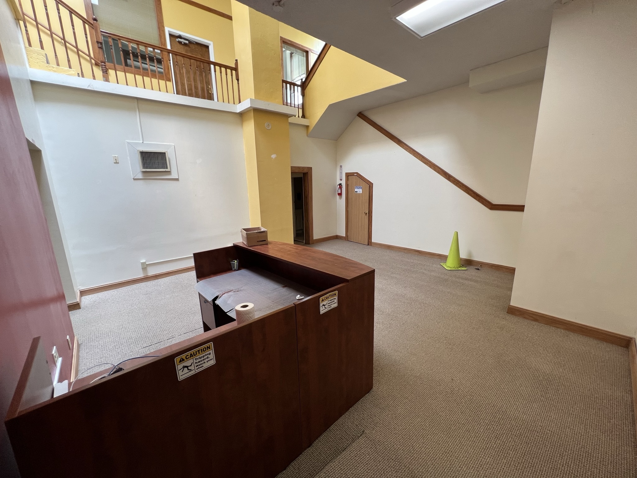 500 Grotto Street North, St. Paul, MN 55104