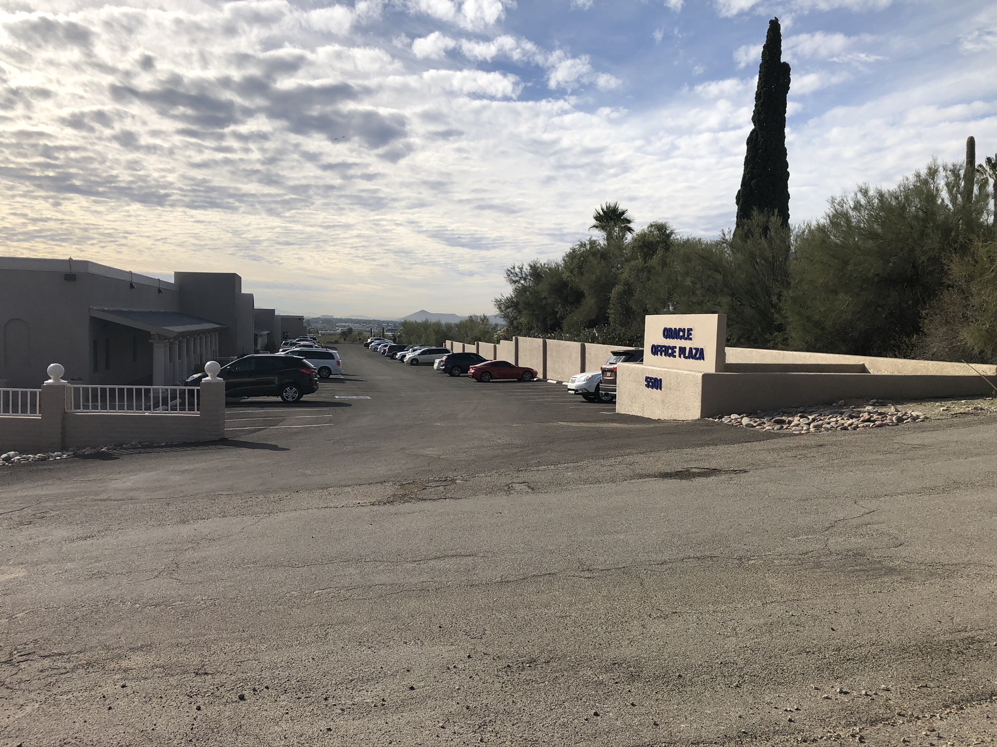 Oracle Office Plaza, 5501 N Oracle Rd, Tucson, AZ 85704