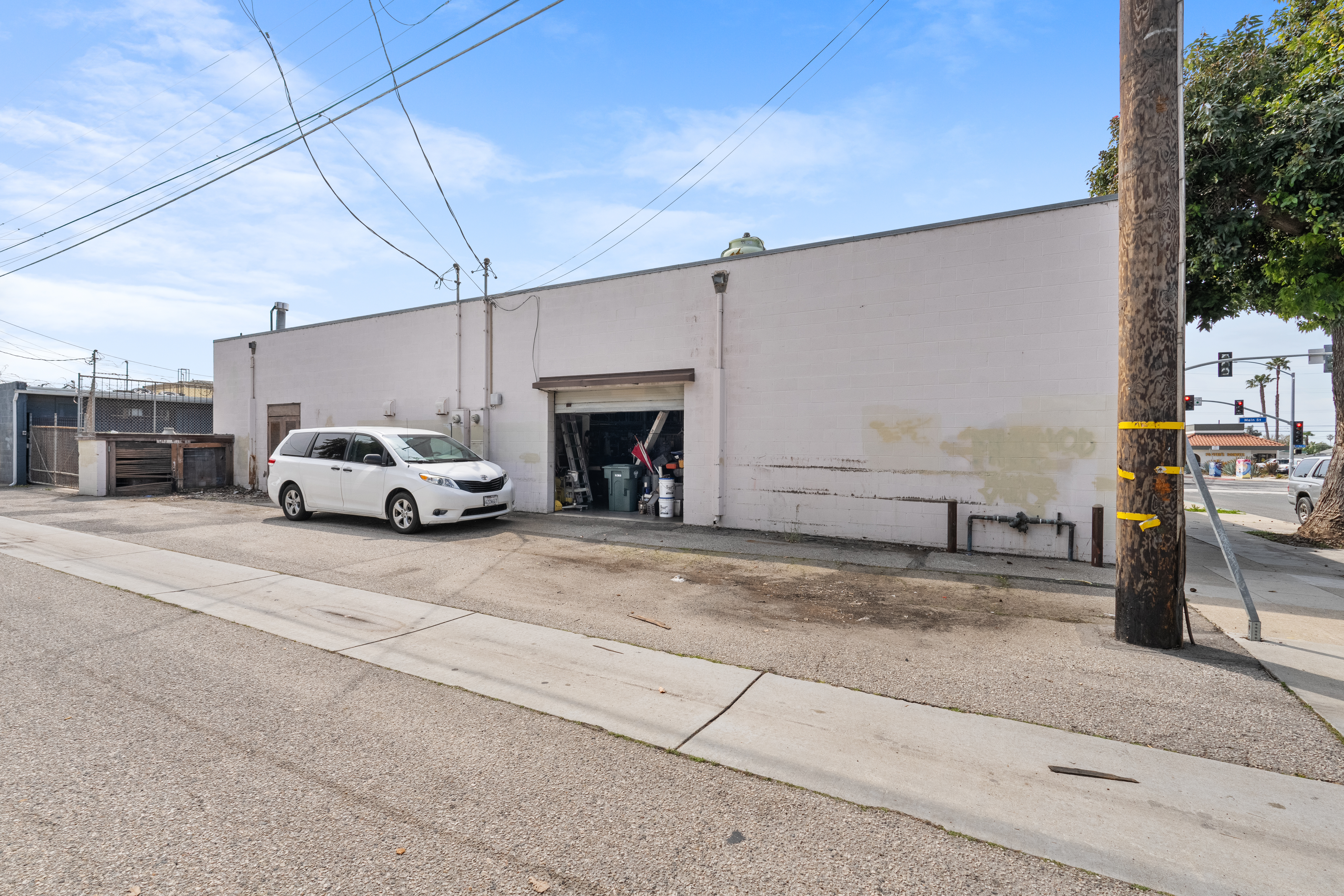 Main street and Seaward, 2307 E Main St, Ventura, CA 93003