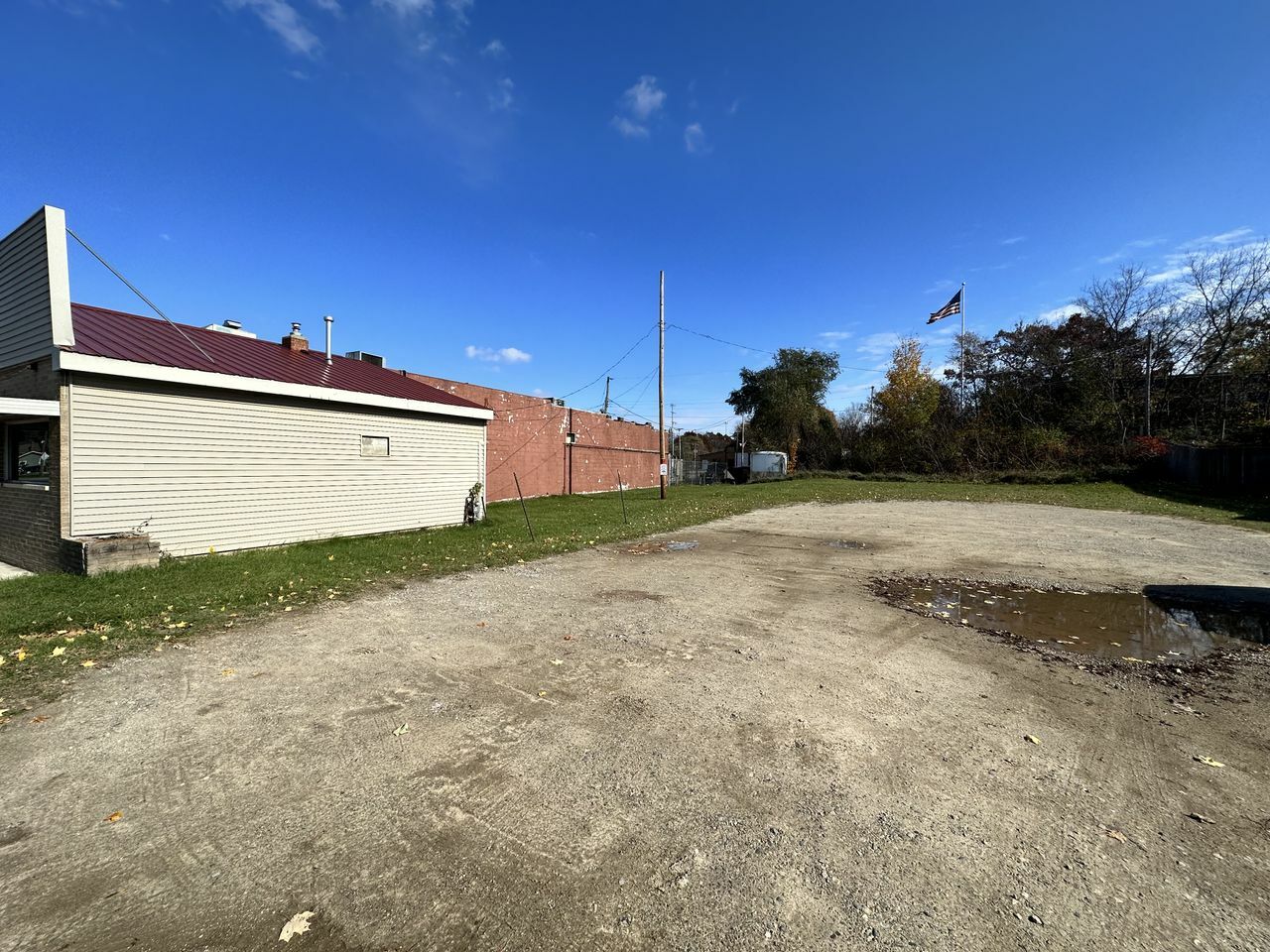 141 Main St, 141 Main St, Gregory, MI 48137