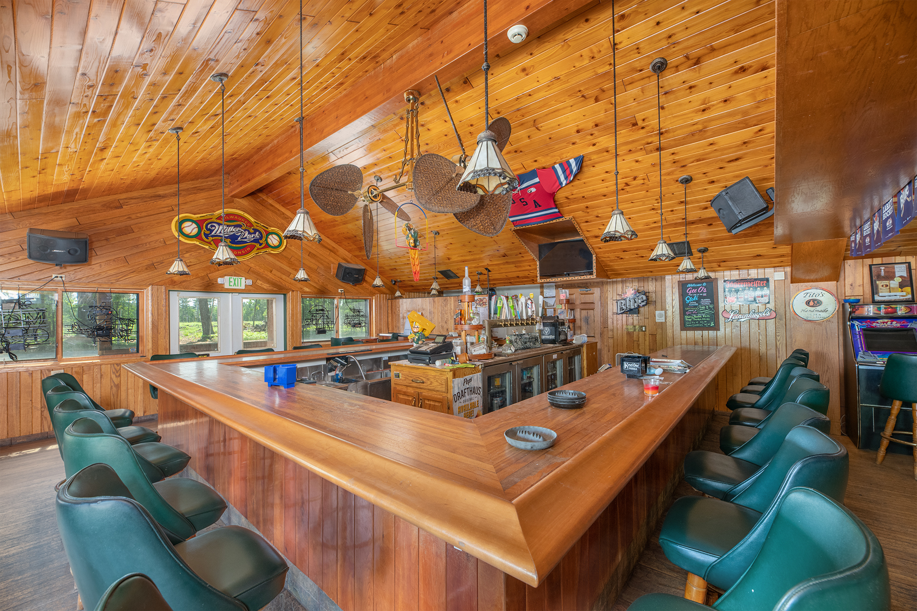 4412 E Wall St, 4412 E Wall St, Eagle River, WI 54521
