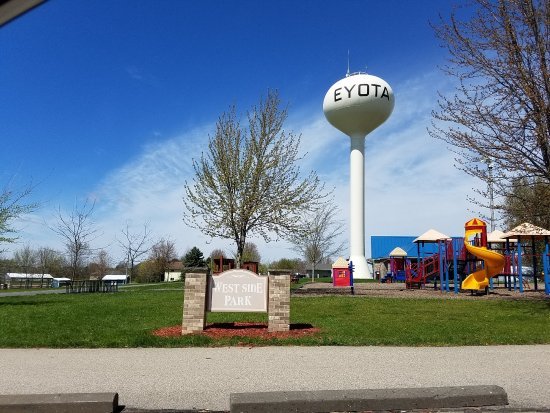 1501 State Highway 42, Eyota, MN 55934