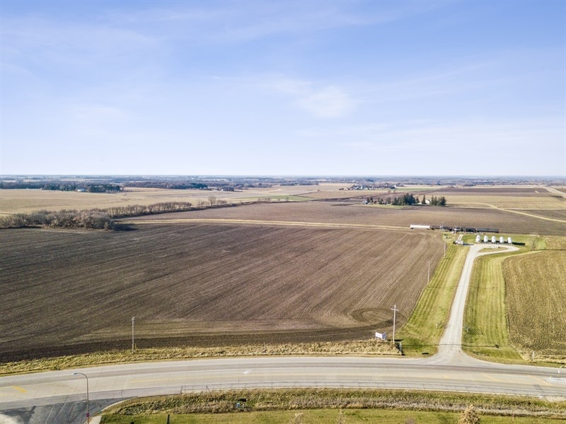 1501 State Highway 42, Eyota, MN 55934