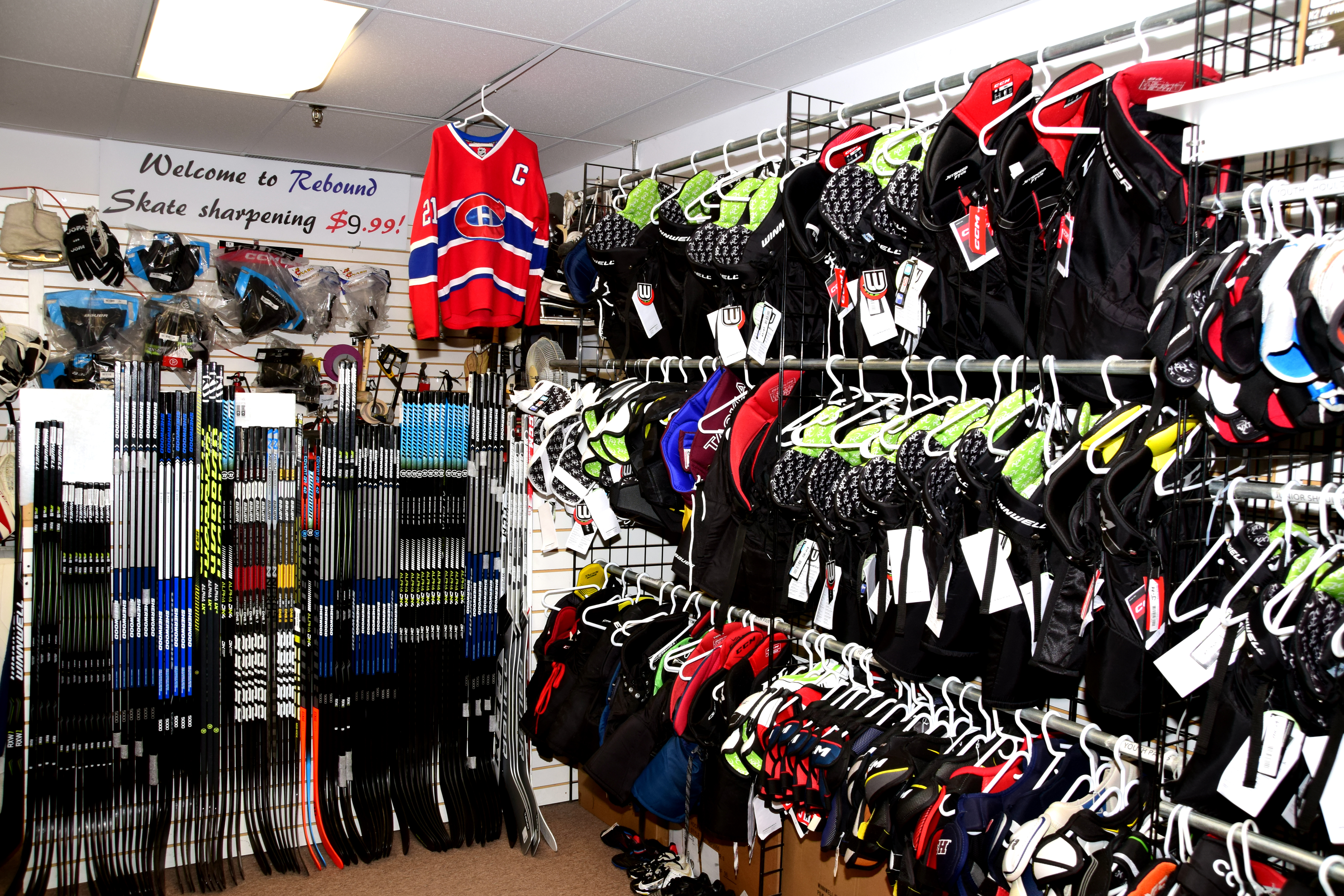 933 Lansdowne Street, Peterborough, ON K9J 1Z5, Canada