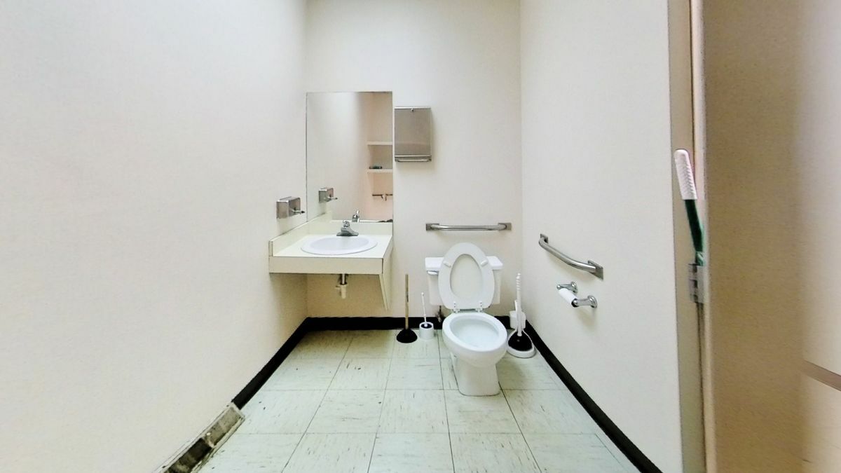 Free Standing Office with Fenced and Gated Parking, 2930 W St Joseph Hwy, Lansing, MI 48917