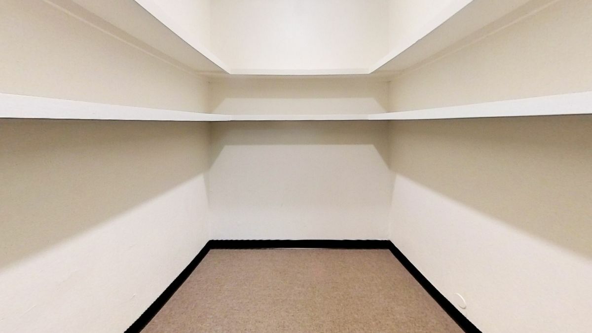 Free Standing Office with Fenced and Gated Parking, 2930 W St Joseph Hwy, Lansing, MI 48917