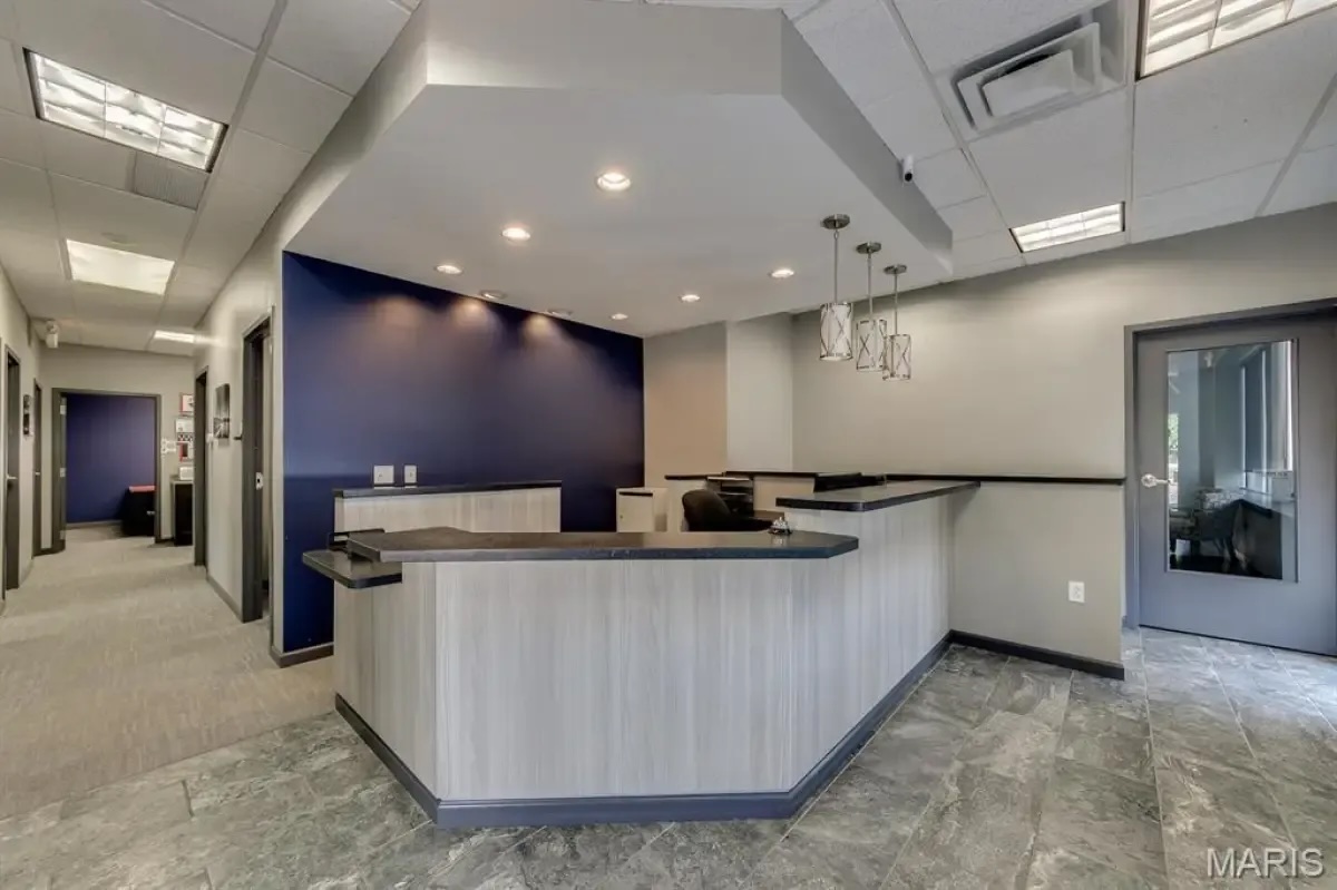 4704 Hampton Avenue, St. Louis, MO 63109