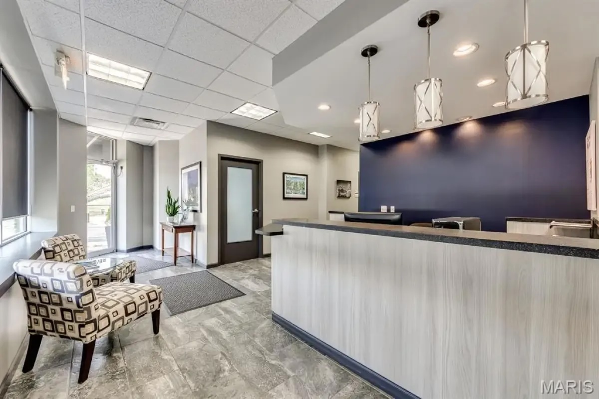 4704 Hampton Avenue, St. Louis, MO 63109