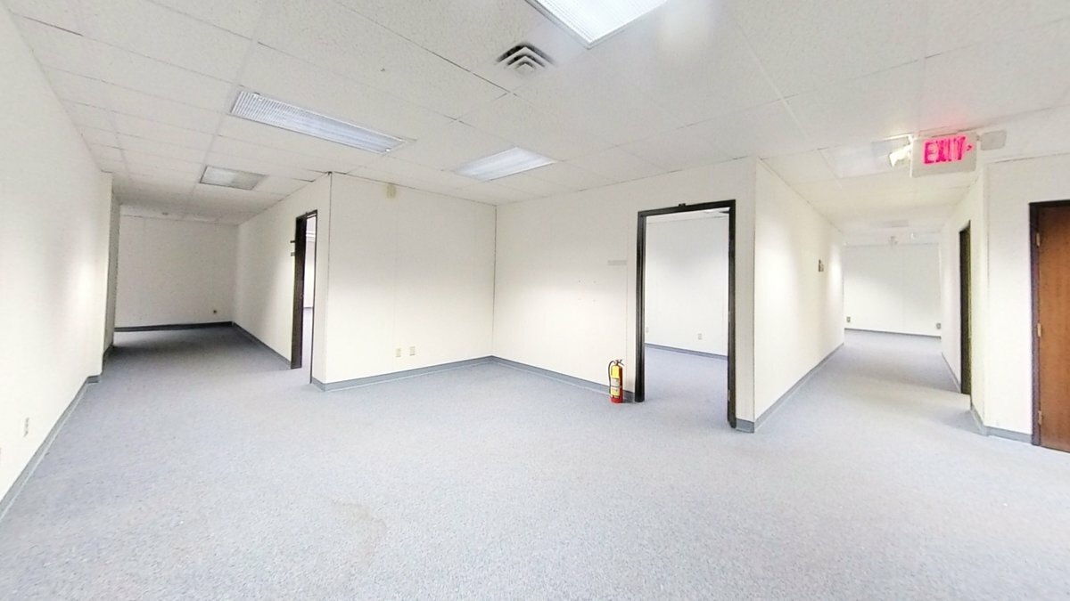 I-96 Business Corridor Office Space, 6520 Mercantile Way, Lansing, MI 48916