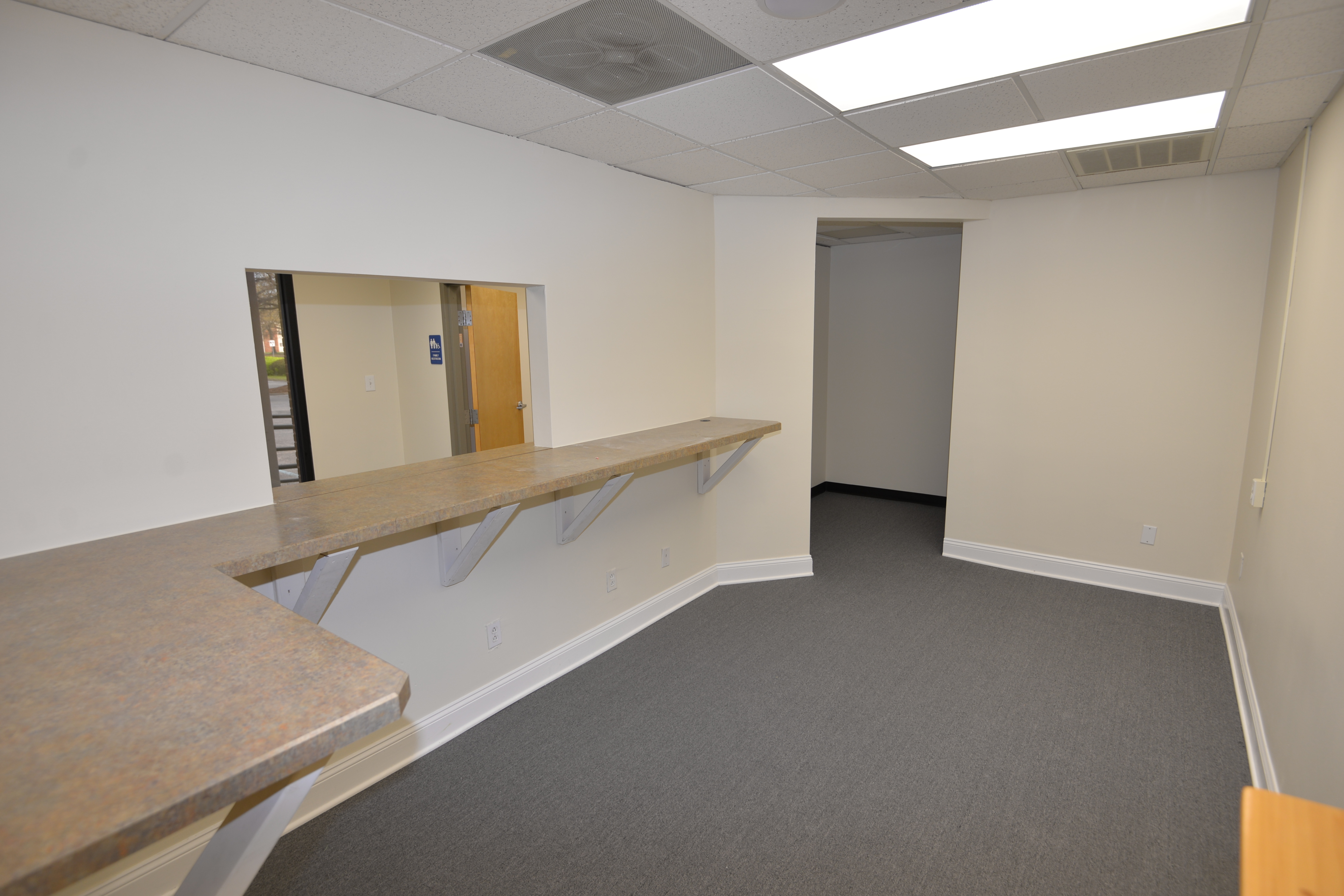 5511 Princess Anne Rd, Virginia Beach, VA 23462