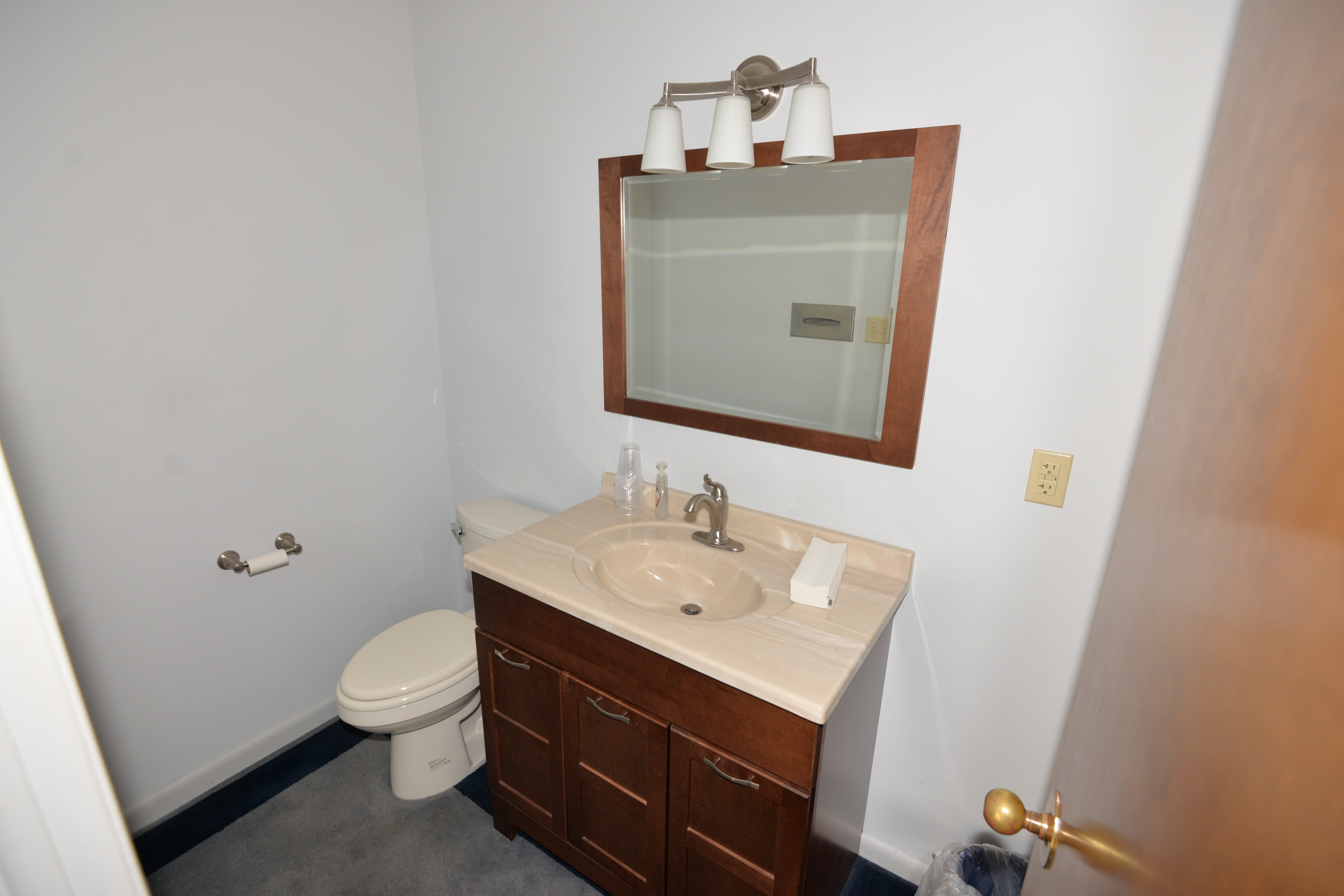 5511 Princess Anne Rd, Virginia Beach, VA 23462