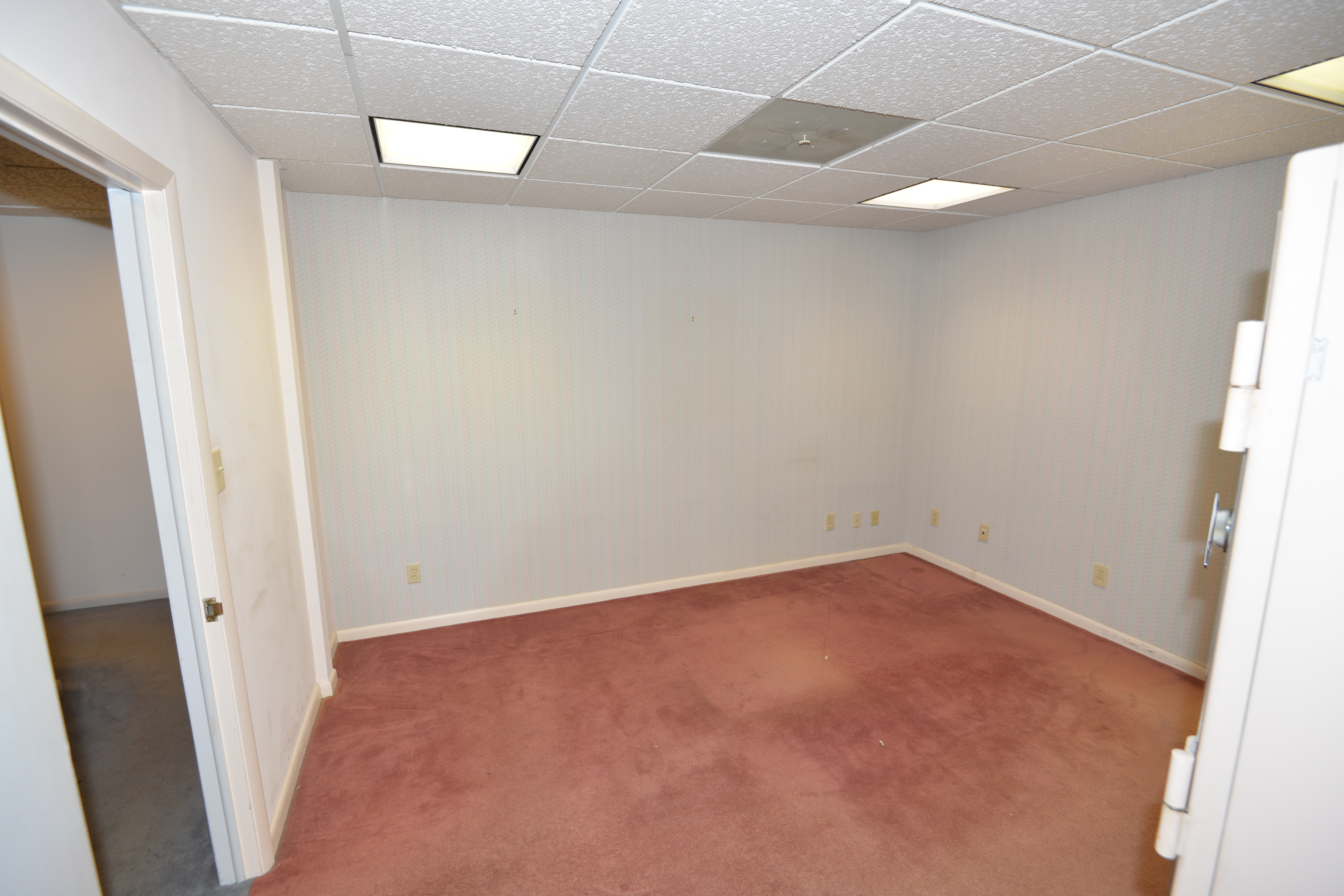 5511 Princess Anne Rd, Virginia Beach, VA 23462