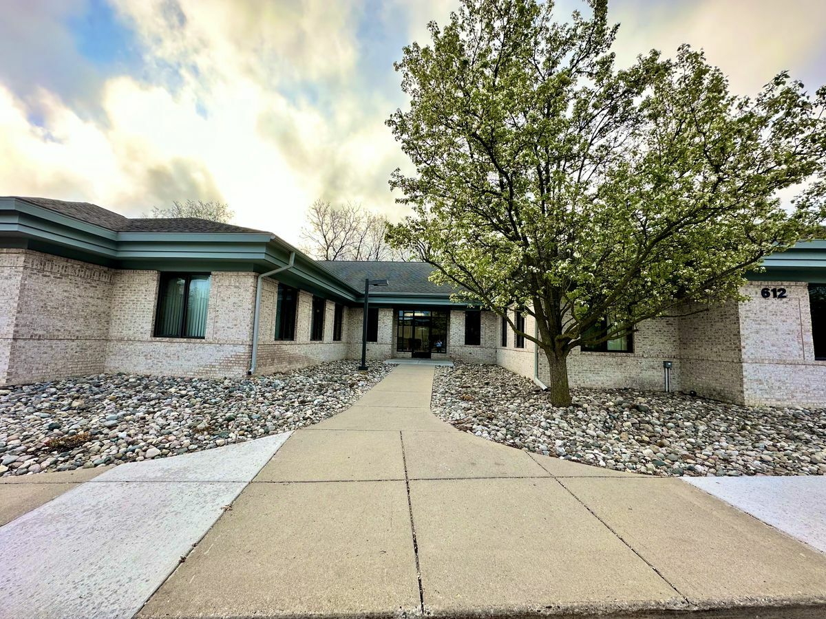 Lake Lansing Road Professional Office Space, 612 E Lake Lansing, East Lansing, MI 48823