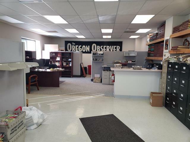 156 N Main St, 156 N Main St, Oregon, WI 53575