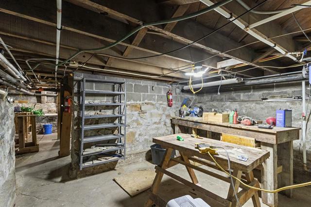 303 E Wisconsin St, 303 E Wisconsin St, Portage, WI 53901